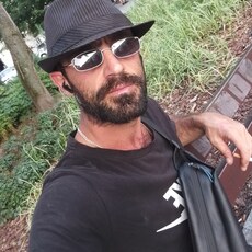 Фотография мужчины Rezi, 35 лет из г. Остров-Велкопольски