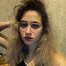 Фотография девушки Таня, 18 лет из г. Серпухов