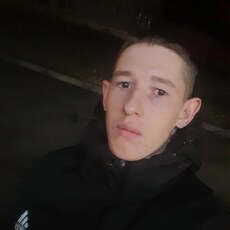 Фотография мужчины Михаил, 20 лет из г. Бобров