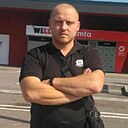 Роман, 44 года