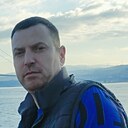 Незнакомец, 40 лет