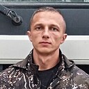 Павил, 33 года