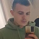 Лев, 24 года