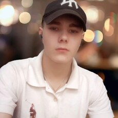 Фотография мужчины Данил Михеев, 19 лет из г. Кант