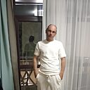 Олег, 37 лет