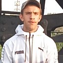 Артём, 24 года