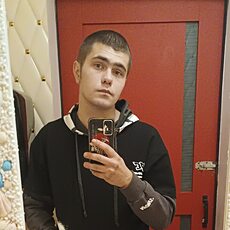Фотография мужчины Антон, 22 года из г. Хабаровск