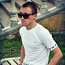 Михаил, 32 года