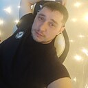 Илья, 33 года