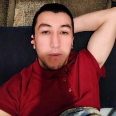 Фотография мужчины Сухроб, 33 года из г. Верхняя Пышма