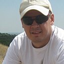 Лев, 38 лет