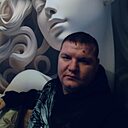 Максим, 33 года