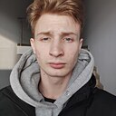 Саша, 22 года