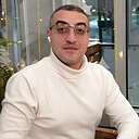 Артур, 33 года