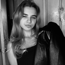 Фотография девушки Кристина, 18 лет из г. Домбай