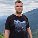 Максим, 42 года