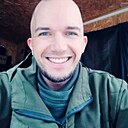 Саша, 33 года