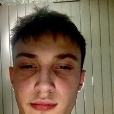 Фотография мужчины Arsenchik, 21 год из г. Донской