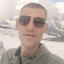 Lev, 41 год