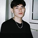 Алишер, 23 года