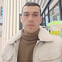 Бустон, 32 года