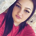 Roxana, 22 года