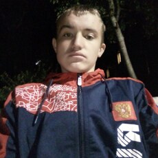 Фотография мужчины Игорь, 21 год из г. Райчихинск