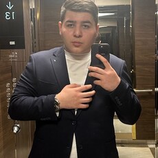 Фотография мужчины Асадбек, 21 год из г. Екатеринбург