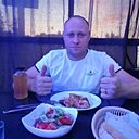 Роман, 42 года