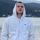 Валера, 20 лет
