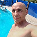 Максим, 37 лет