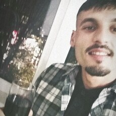 Фотография мужчины Ionut Busuioc, 22 года из г. București
