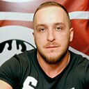 Vvv, 44 года