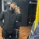 Husein, 22 года