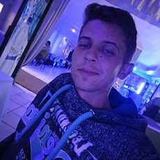 Фотография мужчины Максим, 27 лет из г. Новопсков