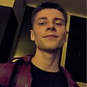 Артём, 22 года