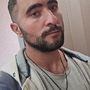 Манук, 33 года