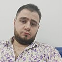 Виктор, 33 года