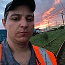 Денис, 24 года