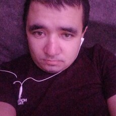 Фотография мужчины Радим, 31 год из г. Большеустьикинское