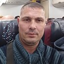 Наблюдатель, 42 года