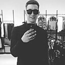 Виктор, 27 лет