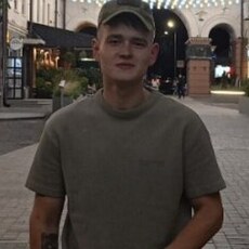 Фотография мужчины Алексей, 22 года из г. Ростов-на-Дону