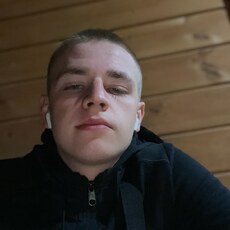 Фотография мужчины Олег, 25 лет из г. Старый Оскол