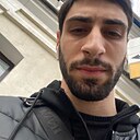 Размик, 21 год