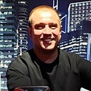 Михаил, 33 года