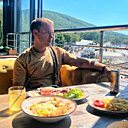 Александр, 33 года