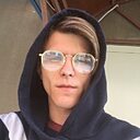 Артём, 23 года