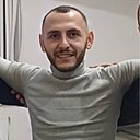 Саро, 26 лет