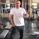 Илья, 33 года